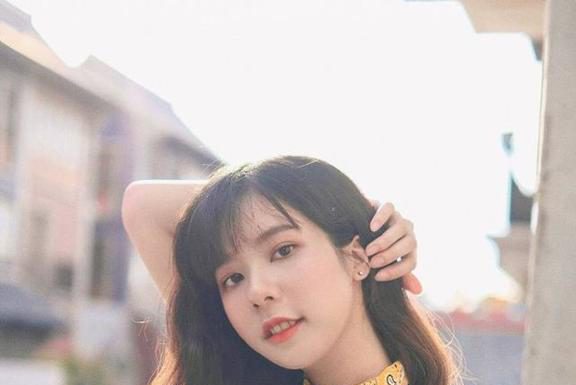 20 kiểu tóc dài ĐỐN TIM CHÀNG SOÁI CA mà lại cực TRENDY!! 20 kiểu tóc dài ĐỐN TIM CHÀNG SOÁI CA mà lại cực TRENDY!!