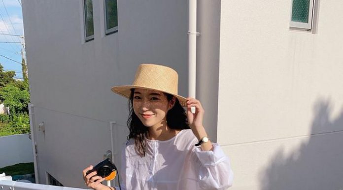 Mưa gió vuốt mặt không kịp cũng phải mặc thật đẹp, và đây là 4 công thức gọn gàng tinh tươm dành cho nàng công sở