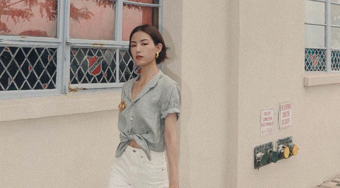 Street style Châu Á: 15 set đồ từ hoa hoét cho đến trơn màu đủ sức “cân” cả mùa hè 2019 Street style Châu Á: 15 set đồ từ hoa hoét cho đến trơn màu đủ sức “cân” cả mùa hè 2019