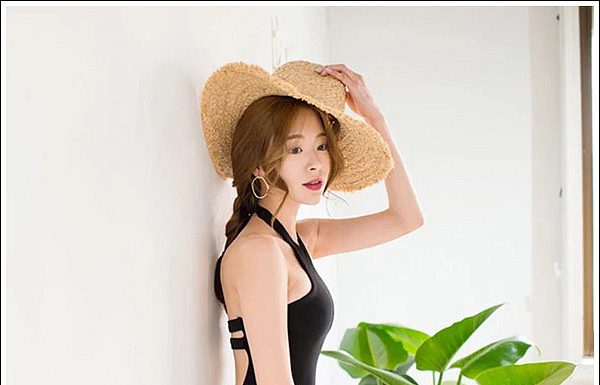 4 kiểu bikini hot trend 2019 vóc dáng nào mặc được