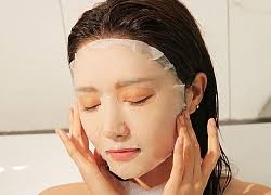 4 tips giúp bạn "hô biến" làn da sáng căng nhưng không bóng nhẫy trong cái nóng của mùa hè