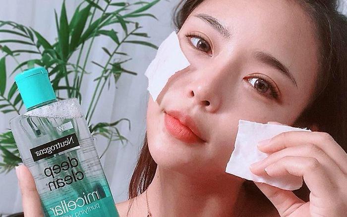 Bác sĩ da liễu chắc chắn chống lão hóa da đỉnh hơn chúng ta, và họ có 6 bí kíp gìn giữ thanh xuân Bác sĩ da liễu chắc chắn chống lão hóa da đỉnh hơn chúng ta, và họ có 6 bí kíp gìn giữ thanh xuân