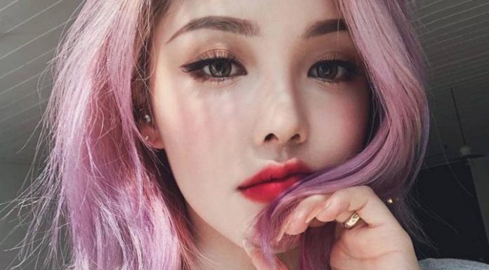 Để đối phó với mùa hè siêu “phá” da, các bác sĩ da liễu không thể sống thiếu những sản phẩm skincare này Để đối phó với mùa hè siêu "phá" da, các bác sĩ da liễu không thể sống thiếu những sản phẩm skincare này