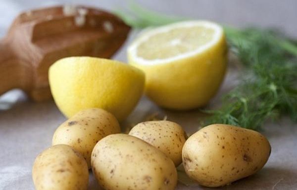 Làm nổi bật tone da chỉ với một nguyên liệu đơn giản này, bạn gái sẽ trở nên tự tin hơn! Làm nổi bật tone da chỉ với một nguyên liệu đơn giản này, bạn gái sẽ trở nên tự tin hơn!