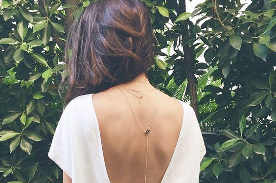MỤN LƯNG CHI CHÍT ĐÚNG LÀ NỖI ÁM ẢNH NHƯNG CÁCH TRỊ DỨT ĐIỂM ĐƠN GIẢN LẮM, BẠN BIẾT KHÔNG? MỤN LƯNG CHI CHÍT ĐÚNG LÀ NỖI ÁM ẢNH NHƯNG CÁCH TRỊ DỨT ĐIỂM ĐƠN GIẢN LẮM, BẠN BIẾT KHÔNG?