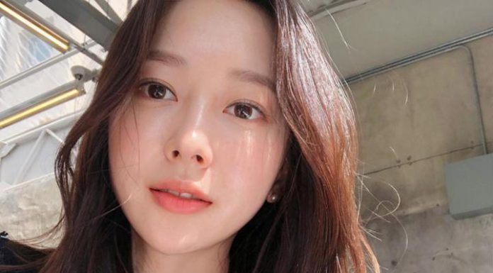 Đừng nghĩ mình sẽ già không phanh khi nếp nhăn xuất hiện bởi bạn chỉ cần bình tĩnh làm 3 điều là có thể trẻ hóa thành công Đừng nghĩ mình sẽ già không phanh khi nếp nhăn xuất hiện bởi bạn chỉ cần bình tĩnh làm 3 điều là có thể trẻ hóa thành công