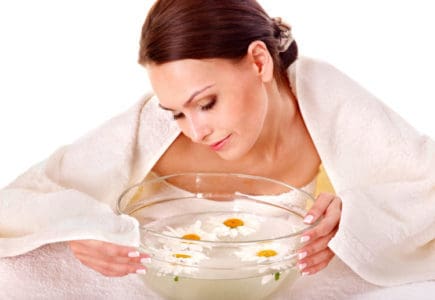 Xông hơi mặt 2 lần mỗi tuần để giúp da bạn đẹp hơn Xông hơi mặt 2 lần mỗi tuần để giúp da bạn đẹp hơn