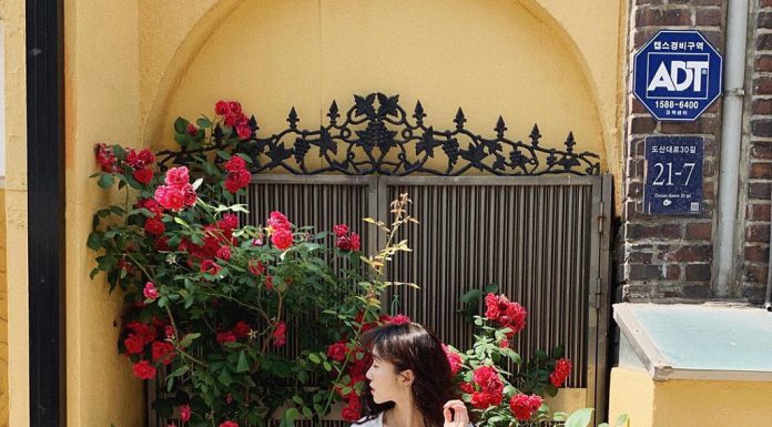 Trời oi bức kinh hoàng, bạn sẽ cần đến gợi ý ăn mặc mát mẻ mà vẫn đẹp xỉu từ các cô nàng Hàn Quốc sành mặc tuần qua Trời oi bức kinh hoàng, bạn sẽ cần đến gợi ý ăn mặc mát mẻ mà vẫn đẹp xỉu từ các cô nàng Hàn Quốc sành mặc tuần qua