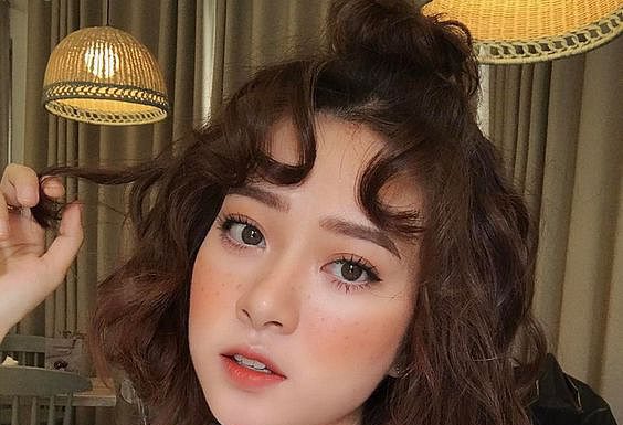 4 kiểu tóc cực xinh cho nàng đối phó những cơn mưa Sài Gòn 4 kiểu tóc cực xinh cho nàng đối phó những cơn mưa Sài Gòn