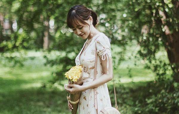 Mang tiếng sành mặc mà không biết mấy công thức chuẩn hè này, chị em chắc chắn sai rồi! Mang tiếng sành mặc mà không biết mấy công thức chuẩn hè này, chị em chắc chắn sai rồi!