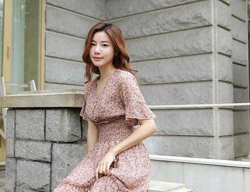 4 kiểu váy khiến bạn già chát tránh càng xa càng tốt
