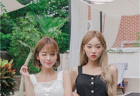 Bỏ túi 20 kiểu mix đồ đôi để hè này cùng nhau DU LỊCH thôi nào bạn thân ơi !! Bỏ túi 20 kiểu mix đồ đôi để hè này cùng nhau DU LỊCH thôi nào bạn thân ơi !!