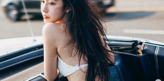 4 kiểu mix bikini đi biển đầy cuốn hút trong ngày hè nắng nóng