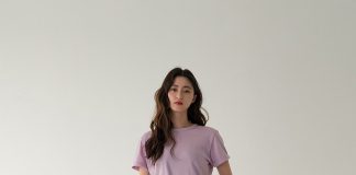 Bảo chứng cho vẻ sành điệu là combo áo phông – quần jeans với 15 ý tưởng diện mãi không biết chán này