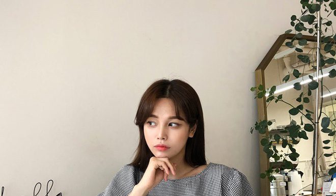 Biết 4 items công sở được chính các BTV thời trang diện quanh ngày tháng, bạn sẽ muốn sắm bằng hết cho tủ đồ Biết 4 items công sở được chính các BTV thời trang diện quanh ngày tháng, bạn sẽ muốn sắm bằng hết cho tủ đồ