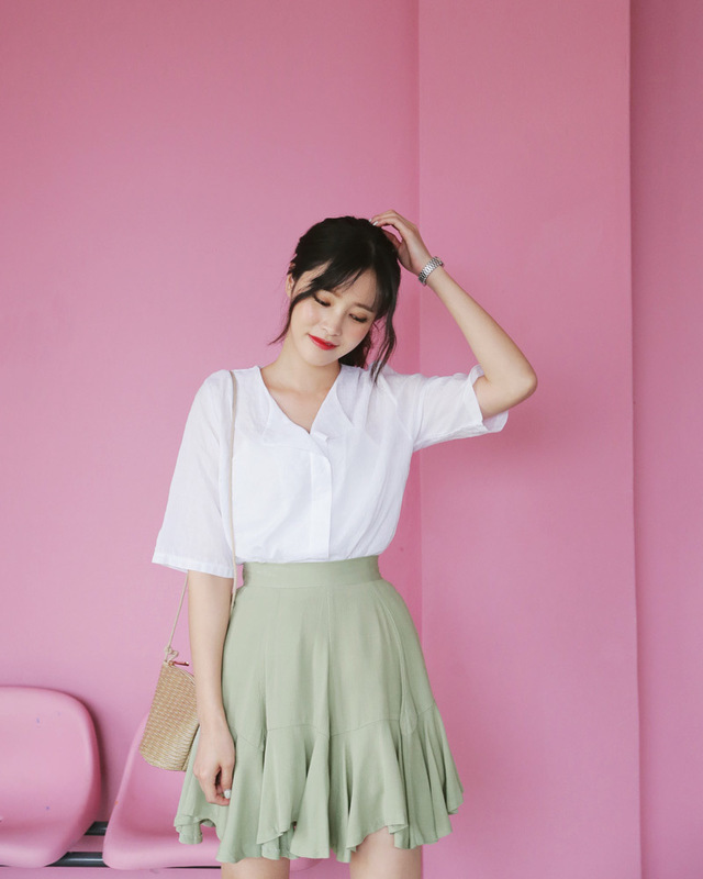 Các nàng mê VÁY đã bỏ túi cho mình 5 cách phối đồ mới mẻ này chưa nhỉ?!! Các nàng mê VÁY đã bỏ túi cho mình 5 cách phối đồ mới mẻ này chưa nhỉ?!!
